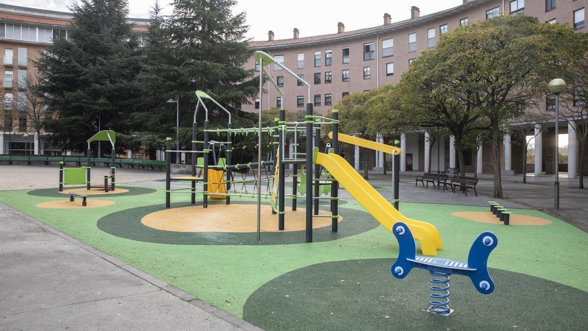 Imagen del nuevo parque infantil de la Rochapea
