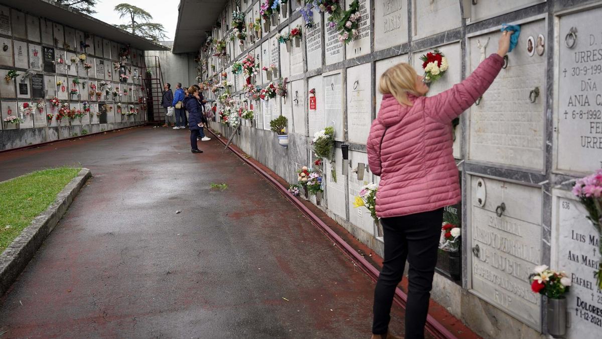 El Cementerio de Bilbao está ubicado en el término municipal de Derio.