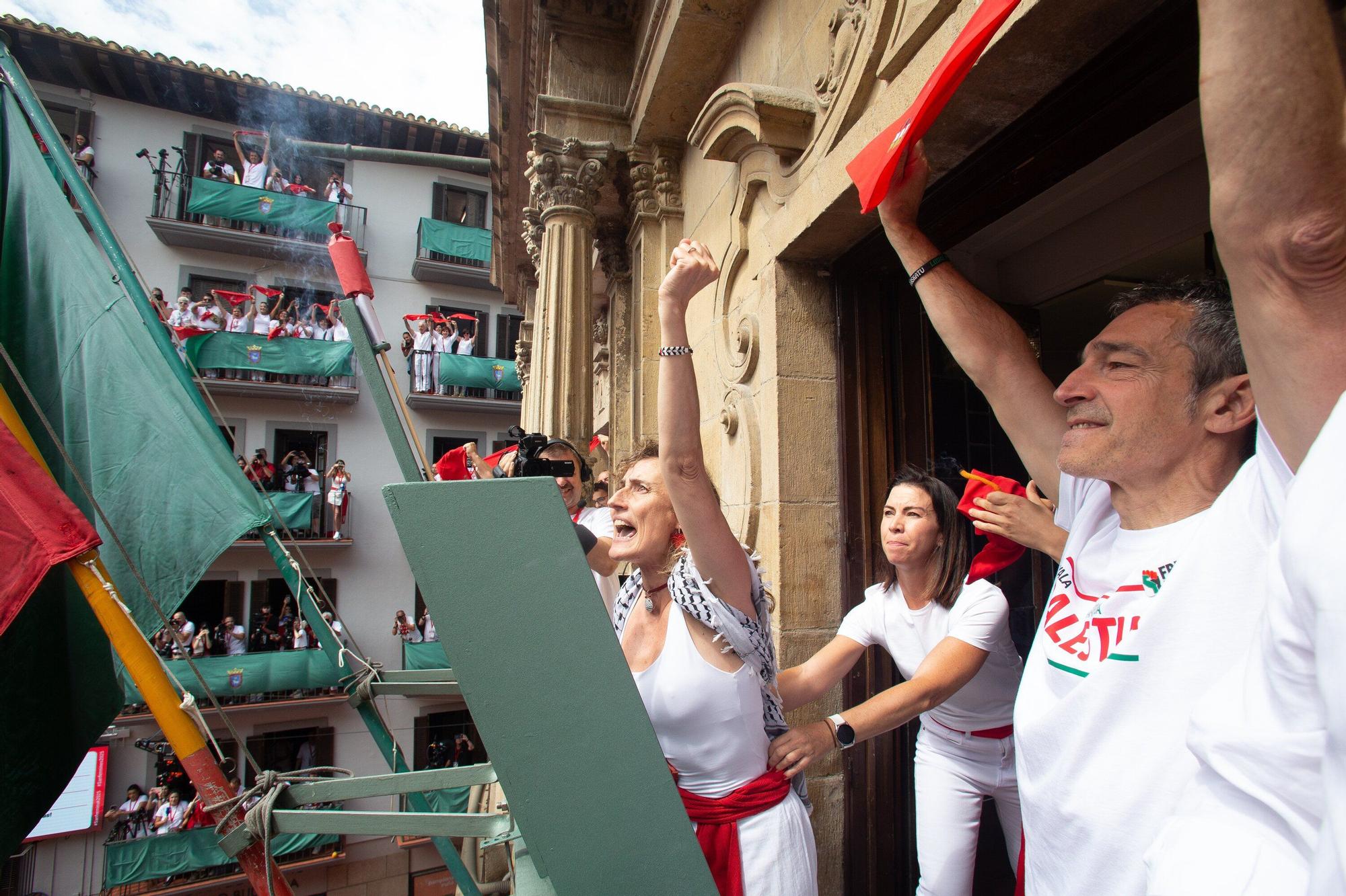 Fotos del  Chupinazo de San Fermín 2025 en Pamplona: ¡La fiesta más internacional se enciende con un grito solidario por Palestina!