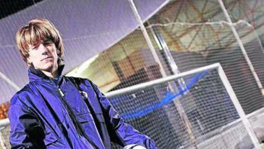Jon Elizalde vuelve con magia