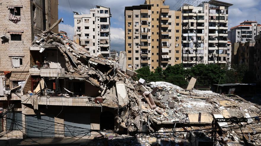 Israel bombardea los suburbios de Beirut por primera vez desde el alto el fuego
