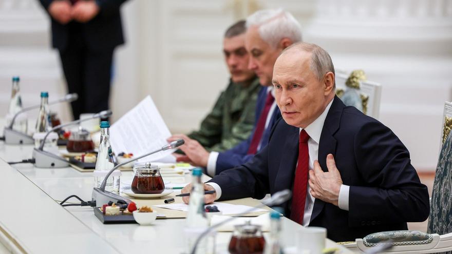 Putin llama a las urnas con el partido del Kremlin en su peor momento