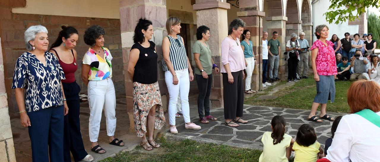 Baztango Mindeitze emociona  a Lekaroz con música e historia