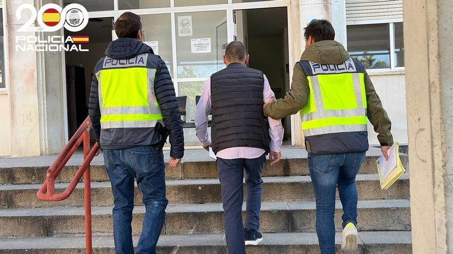 Detenido un exagente inmobiliario por quedarse con 15.000 euros de las fianzas de alquiler