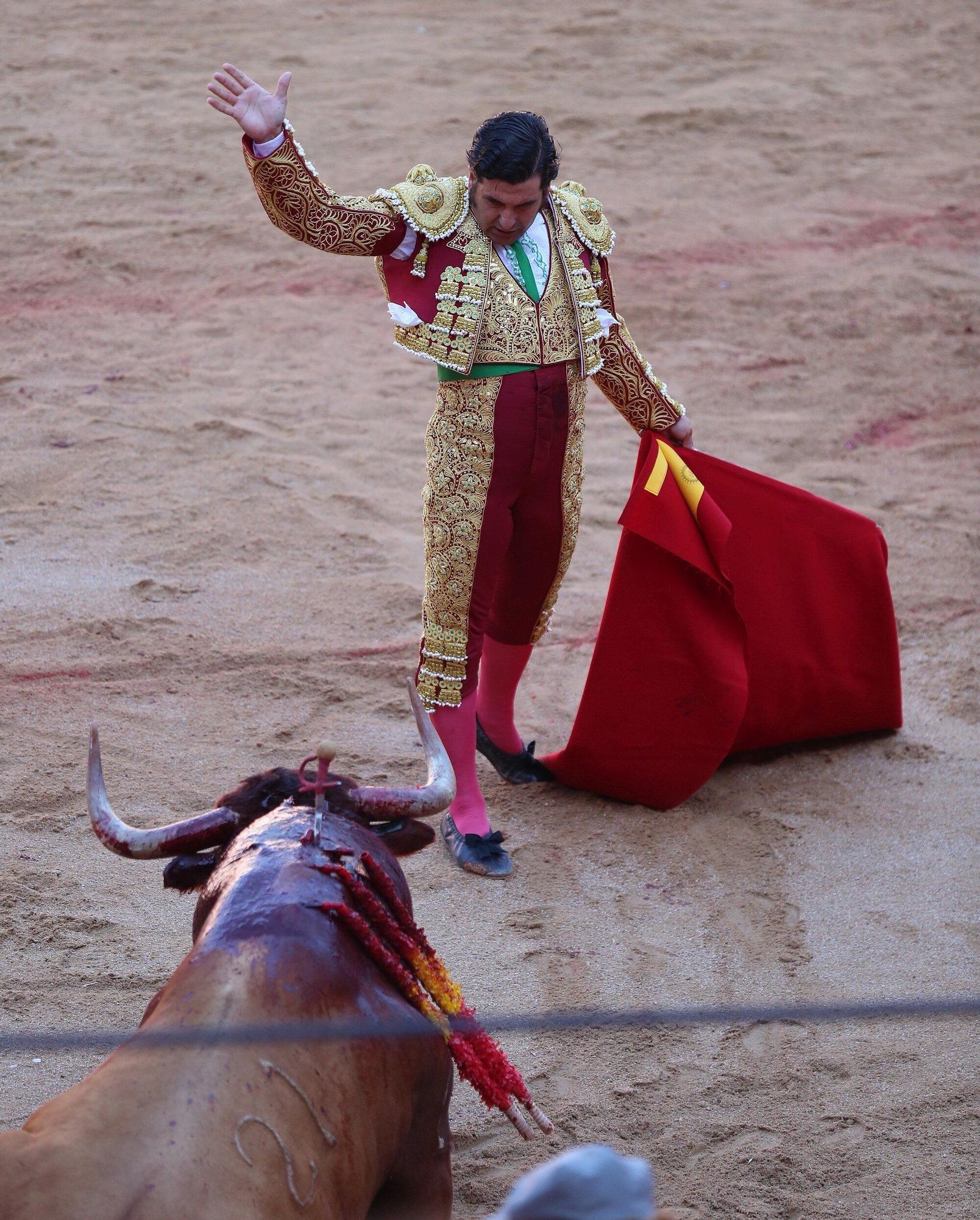 Fotos de la corrida de toros del día 9.
