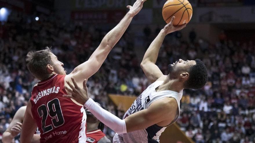 Bochornoso adiós a la Copa del Baskonia (96-67)