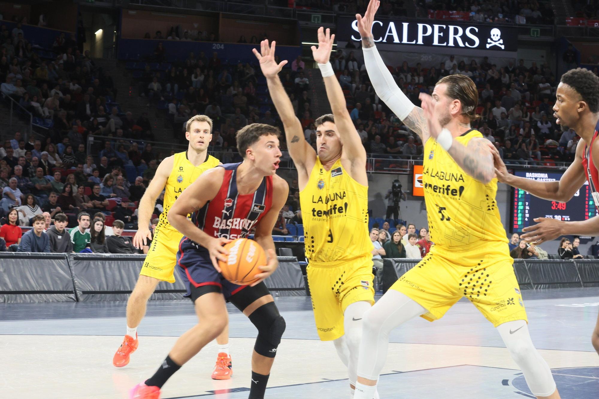 Todas las imágenes del Baskonia - La Laguna Tenerife (89-79)