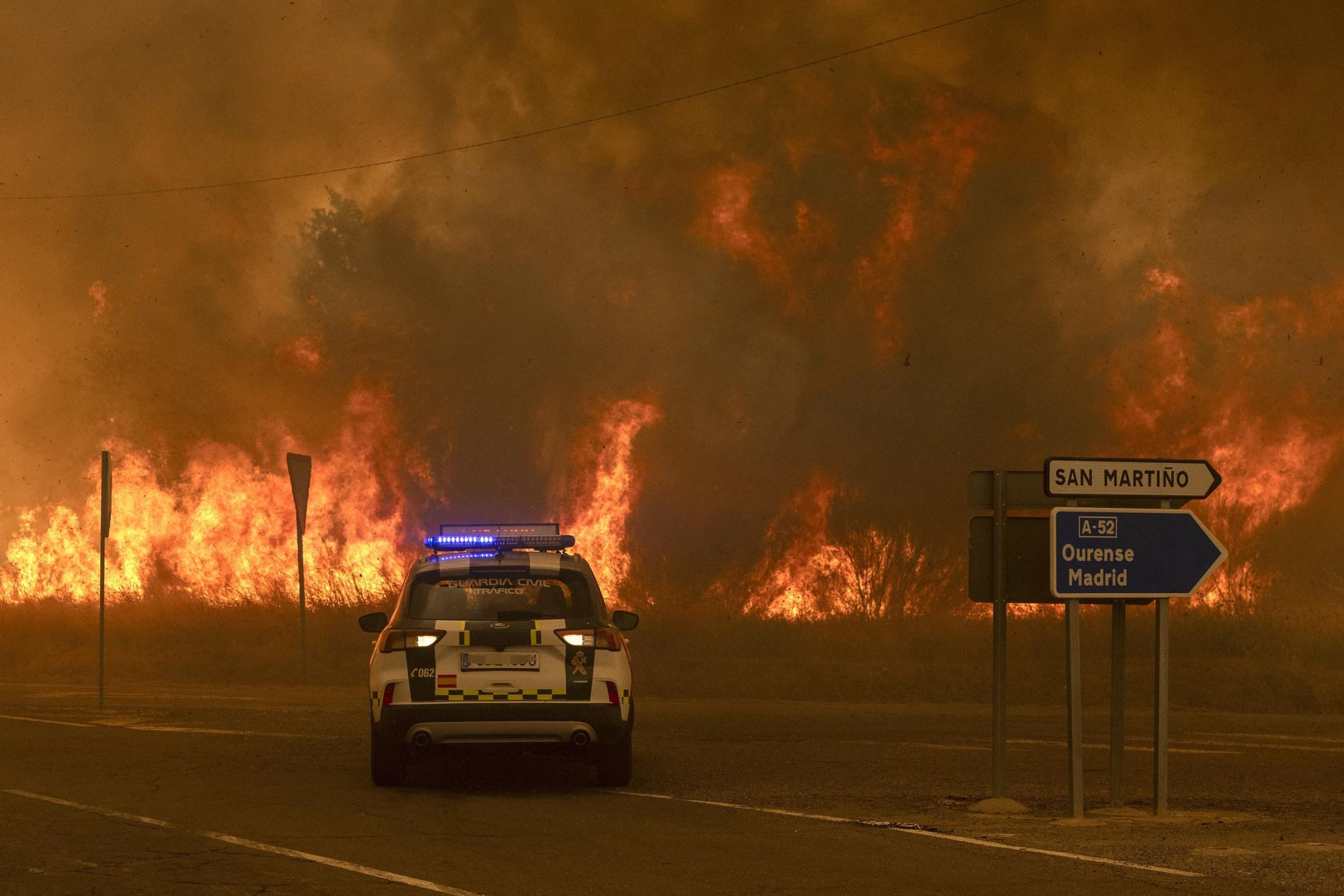 Semana negra de incendios: Cuatro muertos y 120.000 hectáreas quemadas