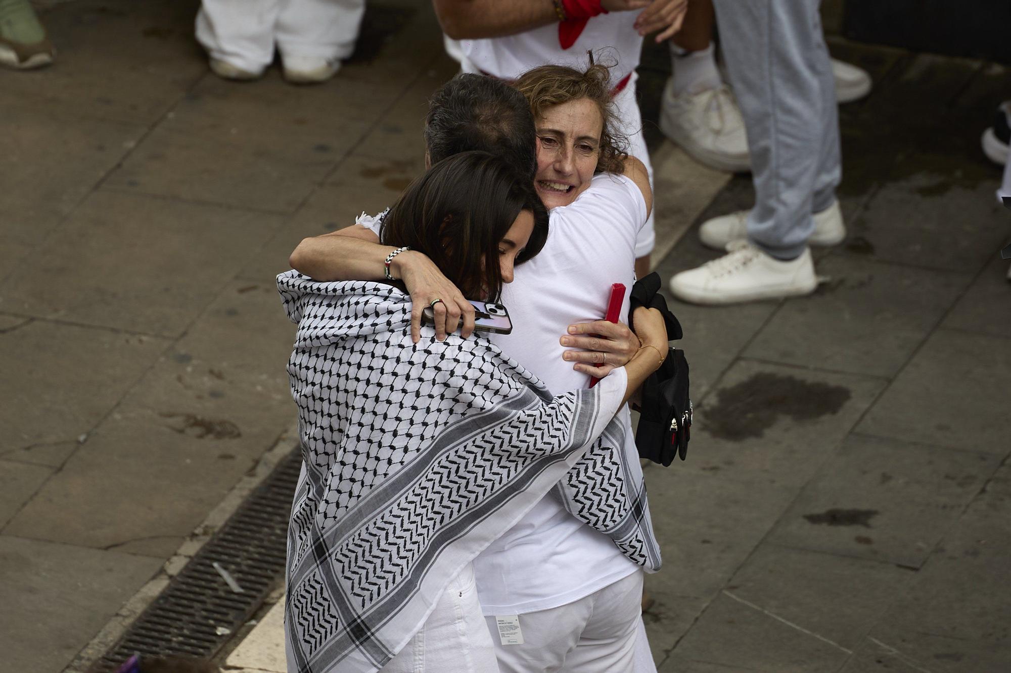 Fotos del  Chupinazo de San Fermín 2025 en Pamplona: ¡La fiesta más internacional se enciende con un grito solidario por Palestina!
