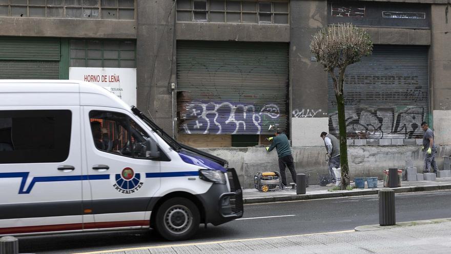 Desalojan un gaztetxe de Rekalde