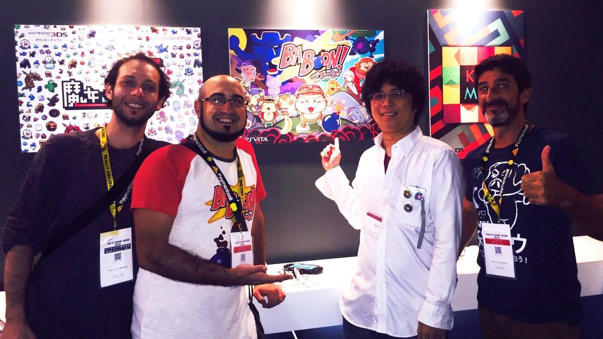 Parte del equipo de Relevo, en uno de los primeros viajes en Tokio