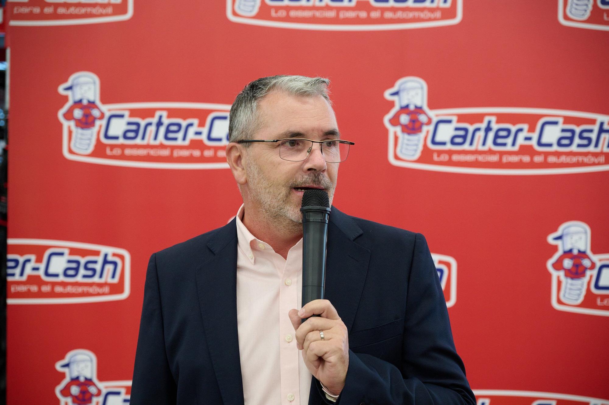 Fotos de la inauguración oficial de la nueva tienda de Carter-Cash en Pamplona