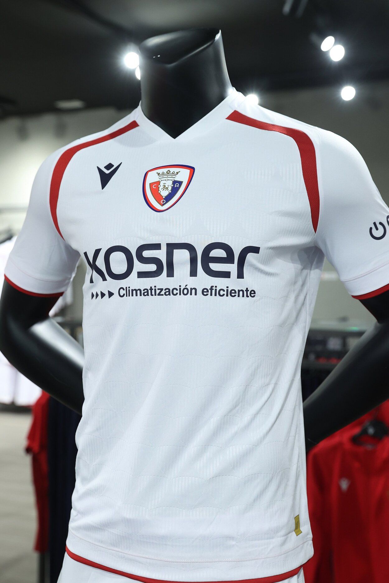 Fotos de la tercera equipación de Osasuna