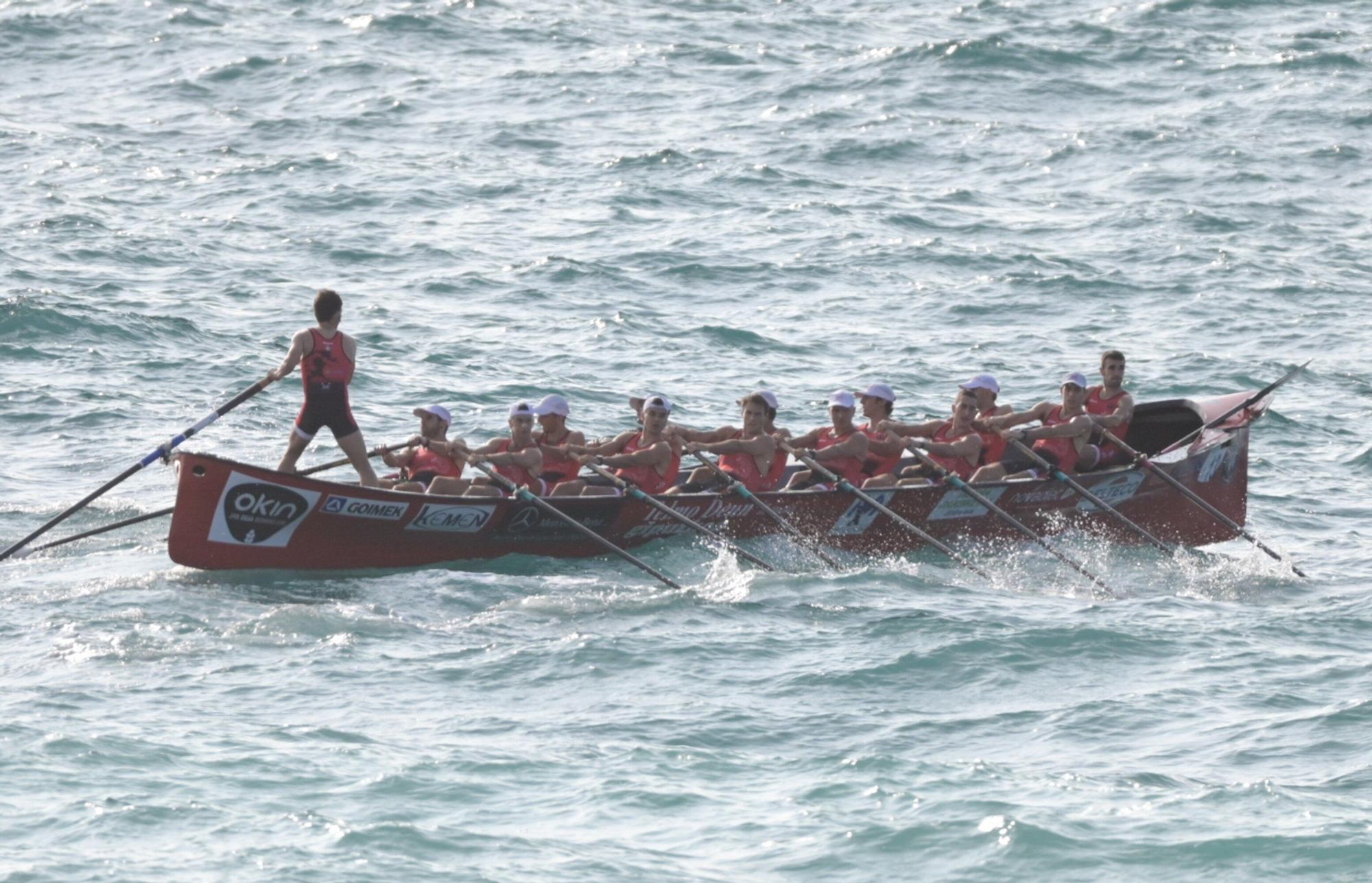 En imágenes: regata clasificatoria para la Bandera de La Concha