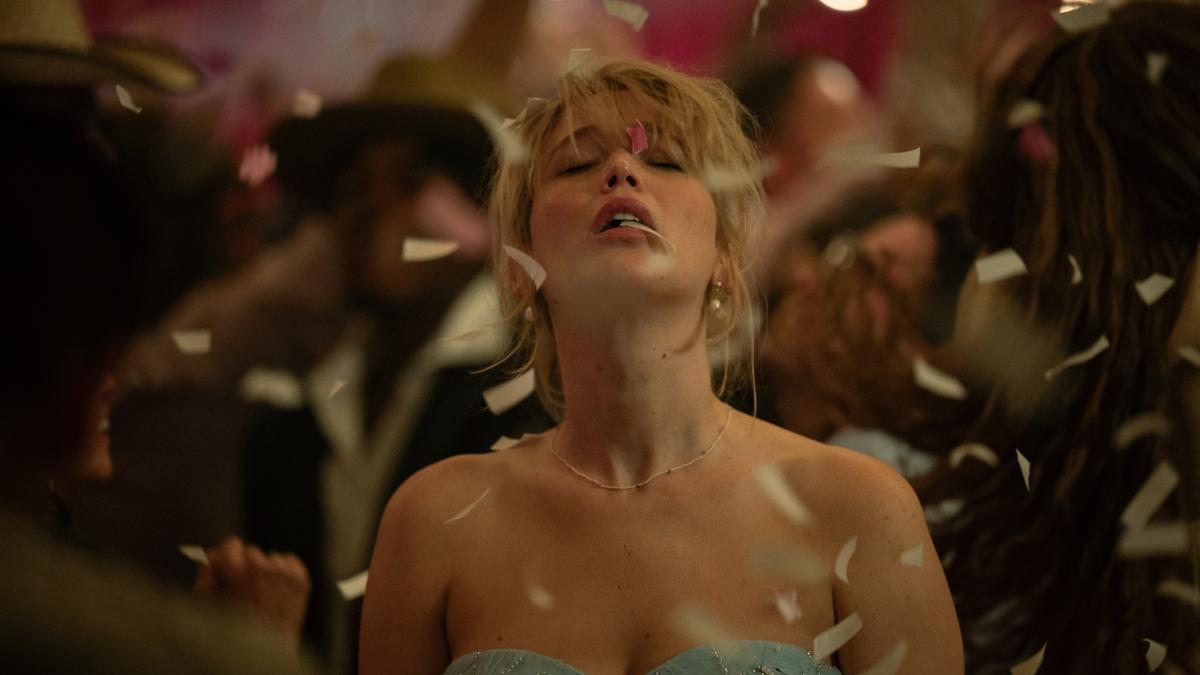 Jennifer Lawrence interpreta a una madre con depresión posparto en ‘Die My Love’.