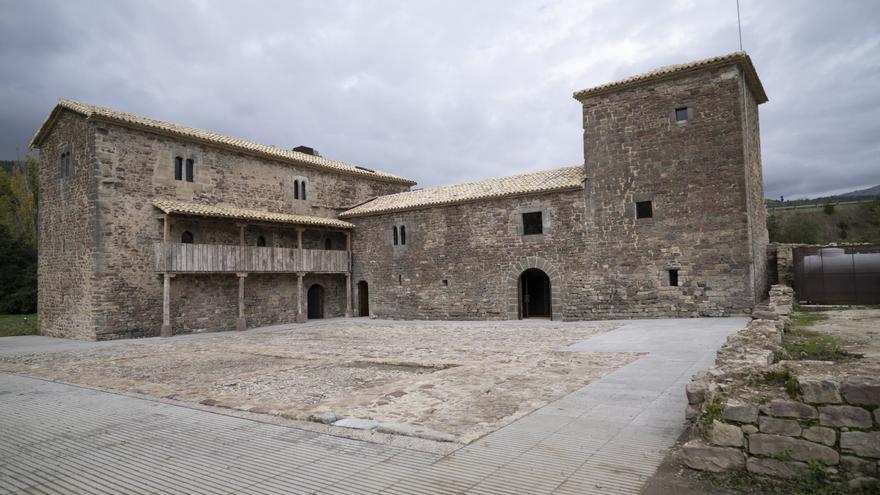 El Valle de Arce, un paraíso con historia: palacio, calzada, termas y zonas de baño