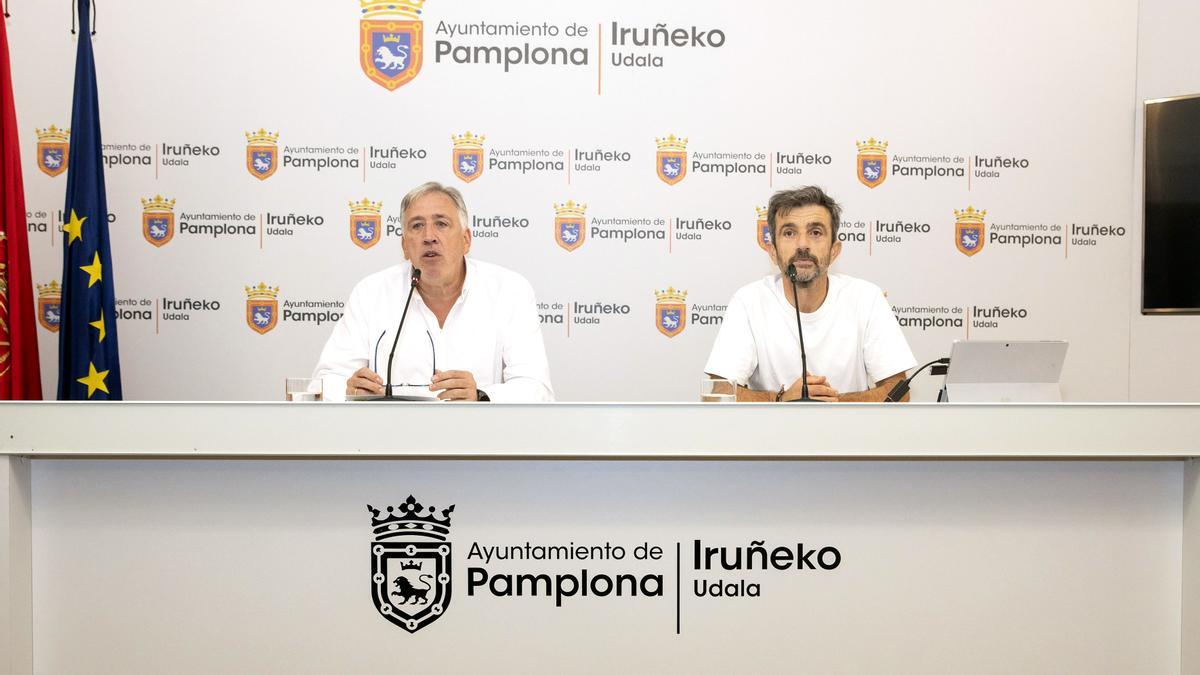 Joseba Asiron e Iñaki Sagredo Garde presentando la iniciativa.