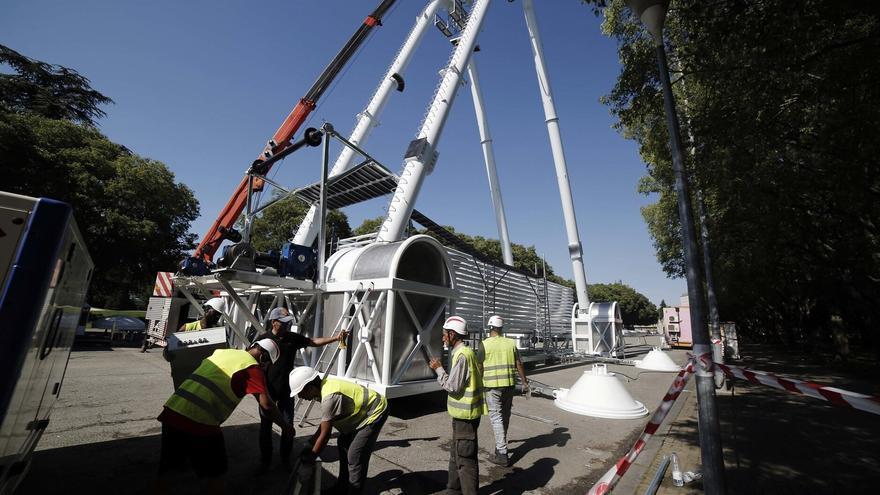 La instalación de una noria en Pamplona durante las navidades se complica