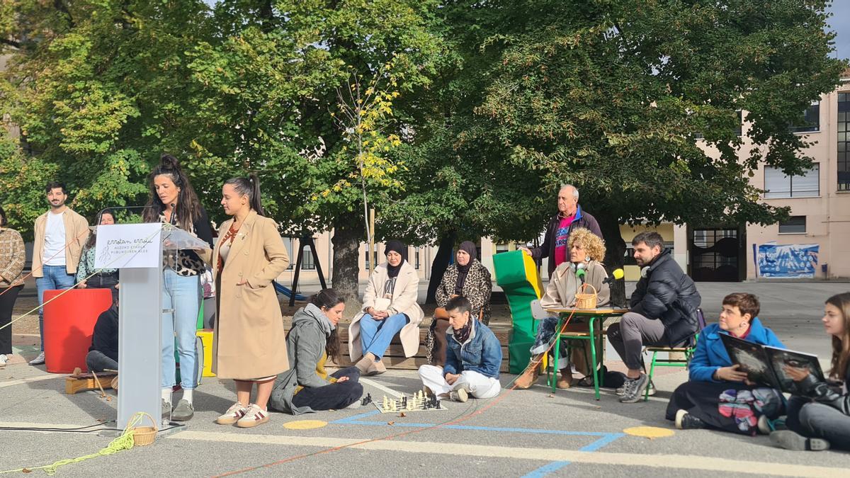 Presentación de la red Errotan Errotu para impulsar la nueva escuela pública Errota Presentación de la red Errotan Errotu para impulsar la nueva escuela pública Errota