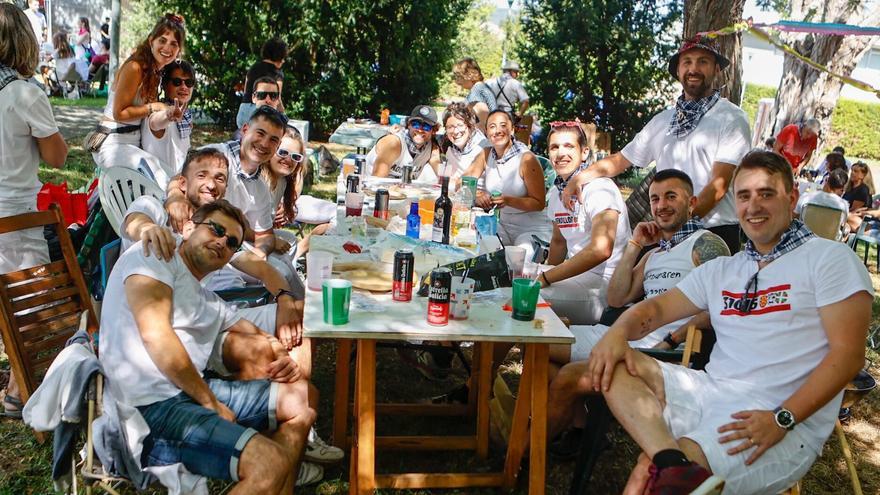Fotos de los calderetes de fiestas de Mendillorri