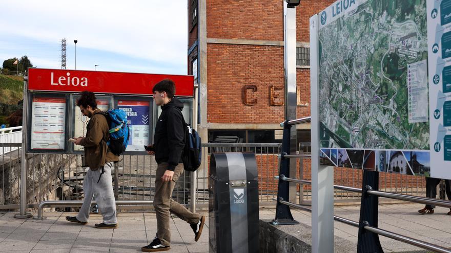 Bizkaia analizará la posibilidad de habilitar baños en estaciones de metro