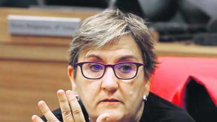 Marisa de Simón, sentada en su escaño.