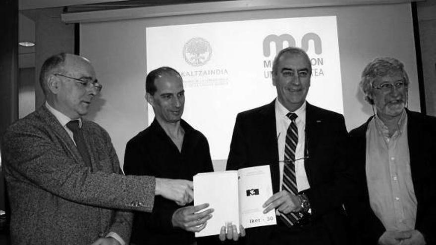 Urrutia, Bidegain, Iosu Zabala y Iosu Chueca.