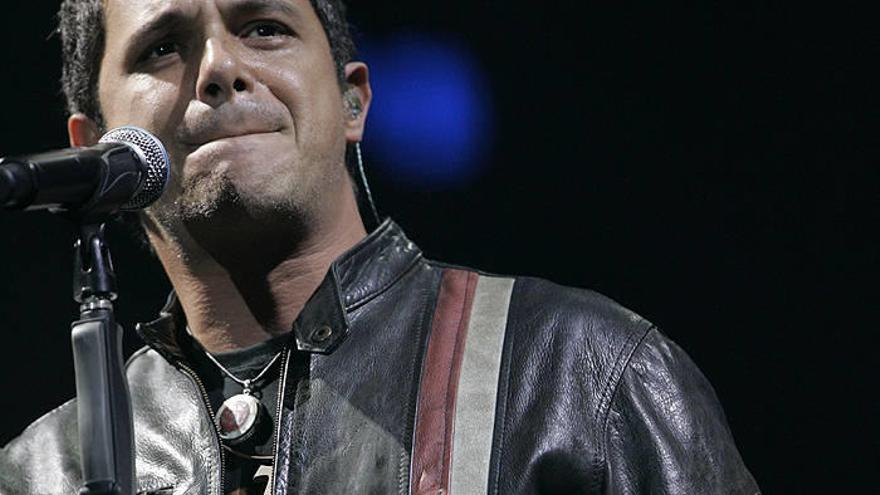 Julia Otero recibe al cantante Alejandro Sanz en &#039;Entrevista a la carta&#039;, de La 1