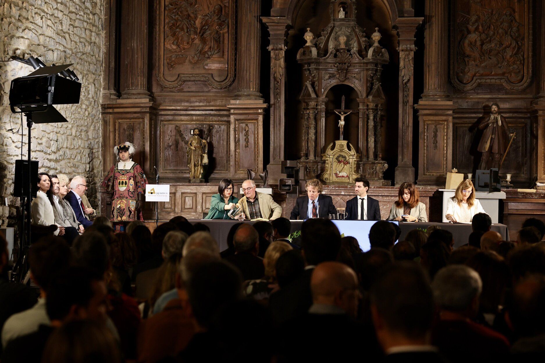 Pleno extraordinario de las Juntas Generales en Altzo