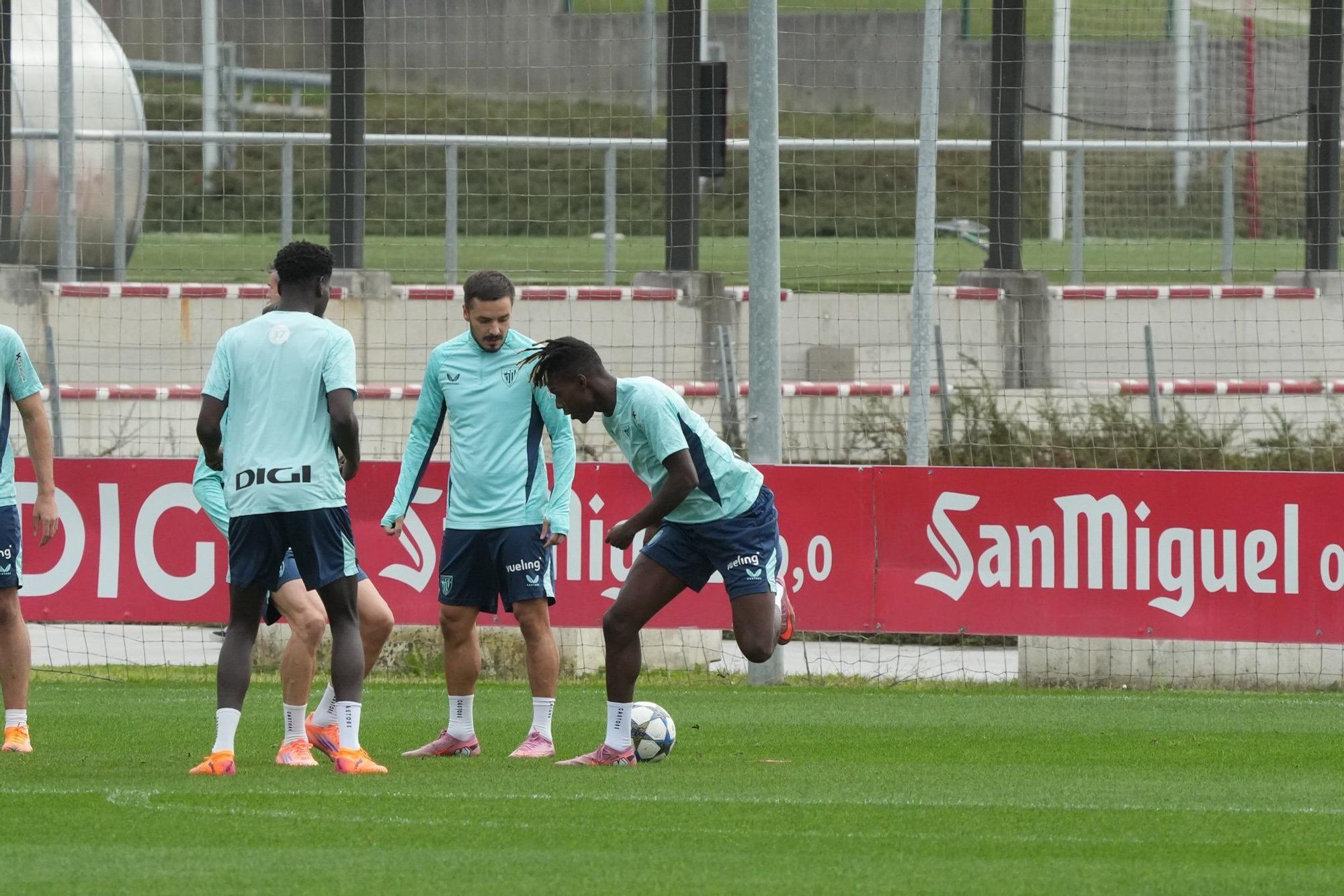En imágenes: el Athletic empieza a preparar el partido ante el Borussia Dortmund