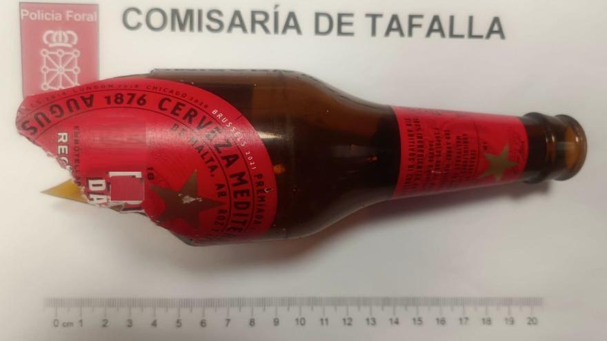 Detenido en Peralta un hombre que portaba un cuchillo de grandes dimensiones y una botella rota