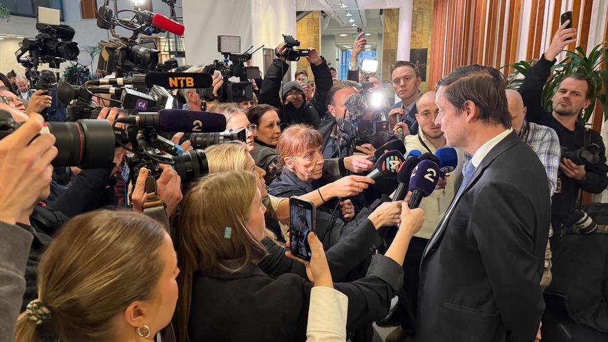 Añaden nuevos delitos a la causa por violación contra el hijo de la princesa Mette-Marit