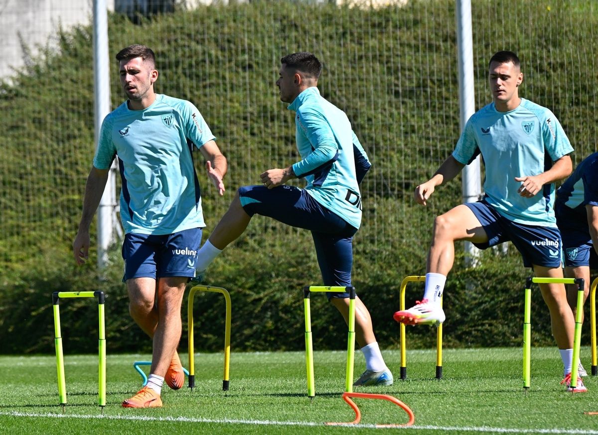 Entrenamiento del Athletic tras el partido ante el Borussia