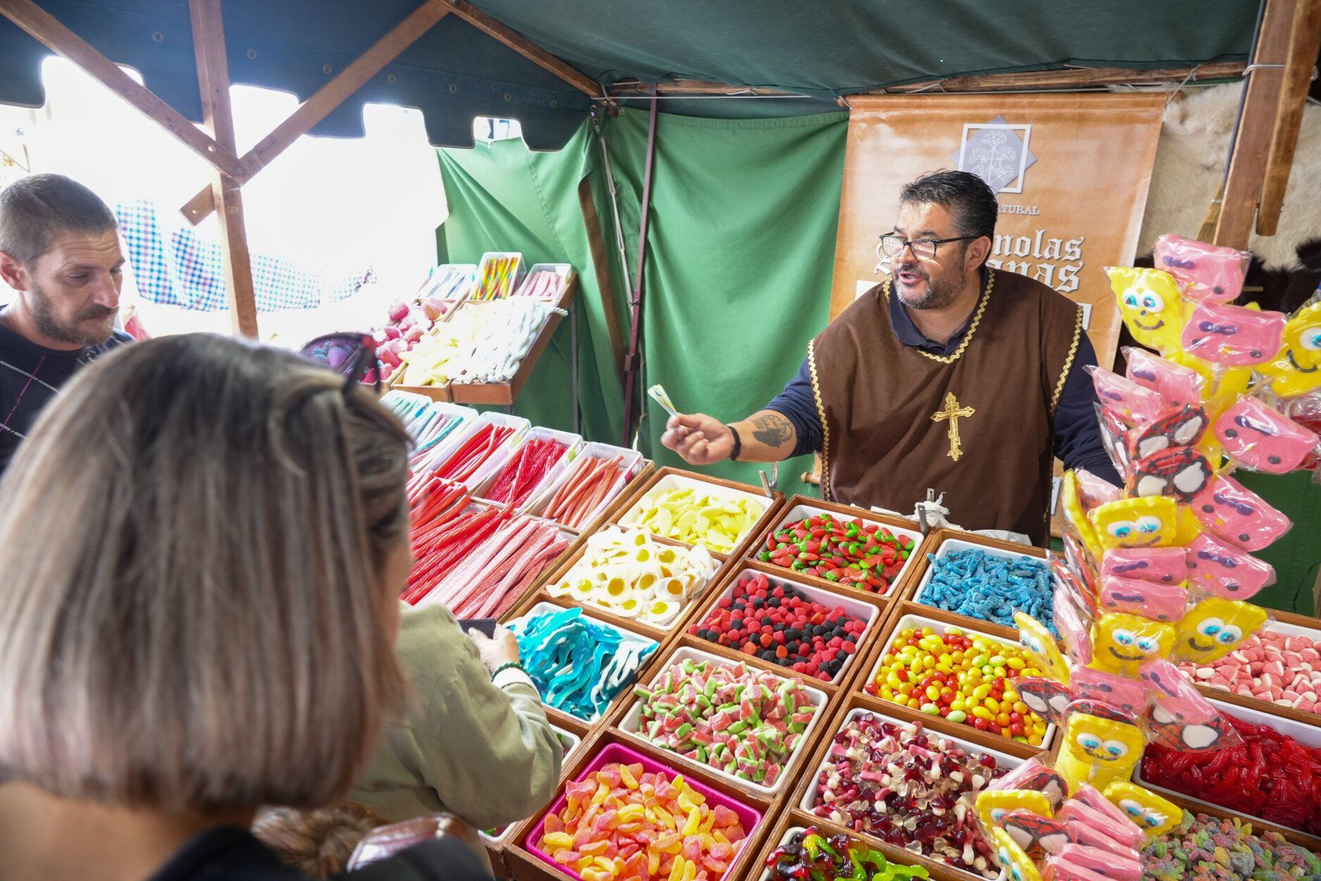 En imágenes: Segunda jornada del XXII Mercado Medieval de Vitoria