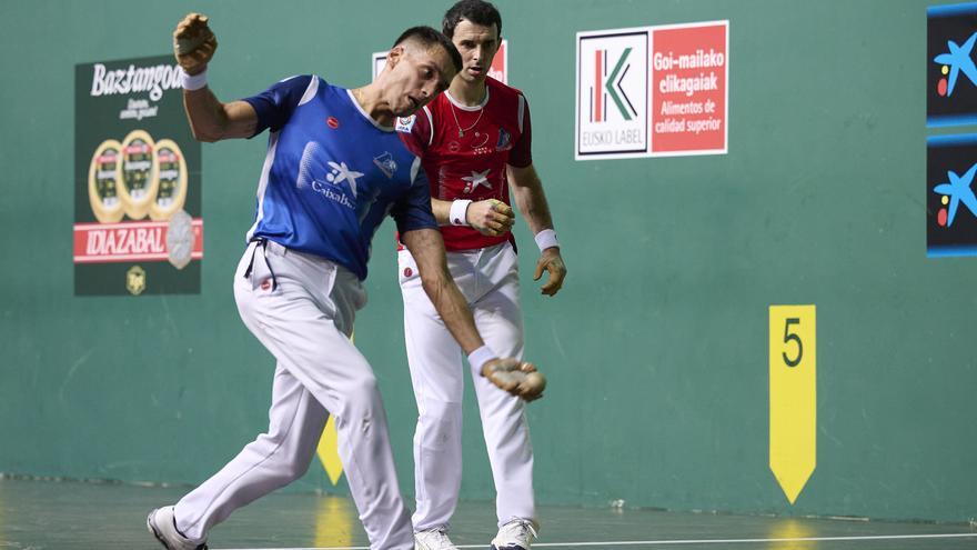 Puente aéreo y carretera para jugar el Parejas en Barcelona