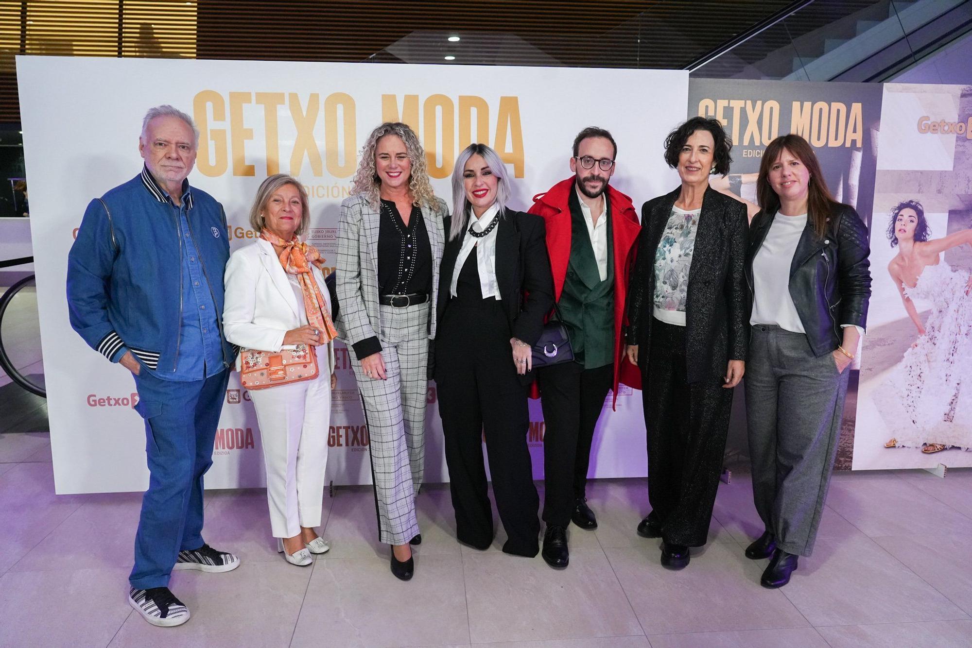 Javier Barroeta, Julia Diéguez, Susana Alaguero, Bego Elexpe, Iker Urkidi, Lorea Bilbao y Janire Torvisco.