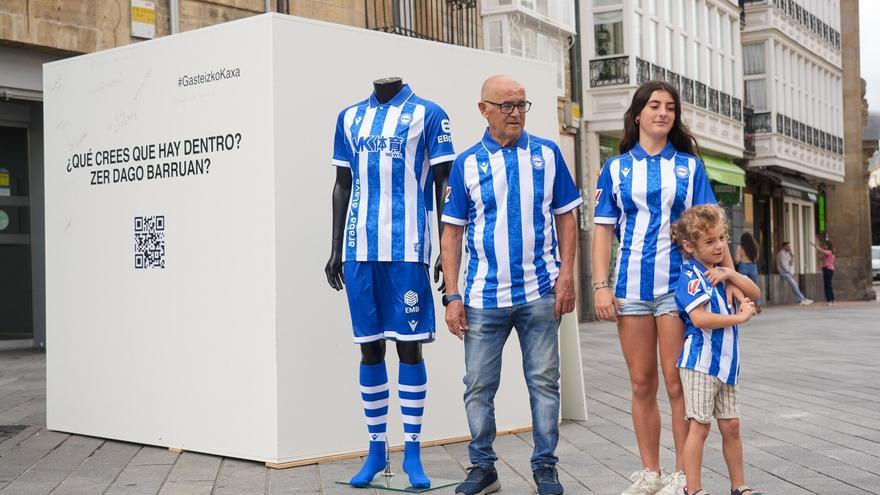 El Alavés presenta su armadura principal para el curso 2026-27