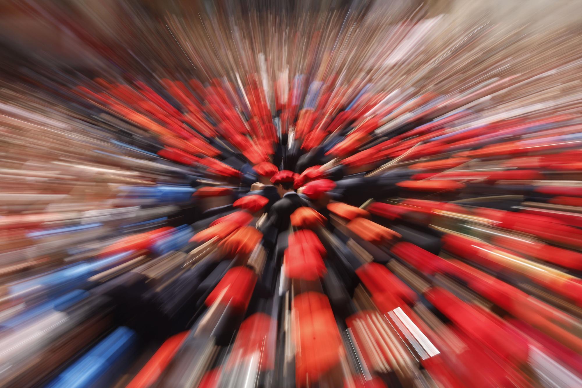 Fotos del  Chupinazo de San Fermín 2025 en Pamplona: ¡La fiesta más internacional se enciende con un grito solidario por Palestina!