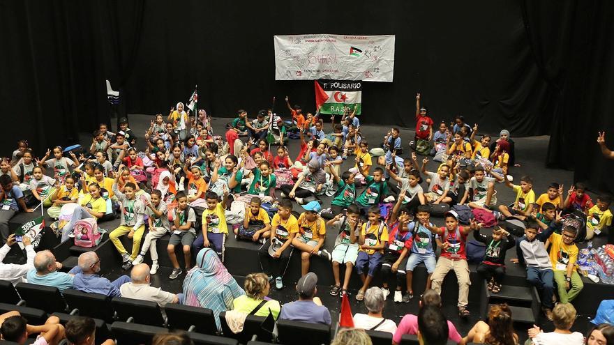 98 niños saharauis llegan por fin con Vacaciones en Paz
