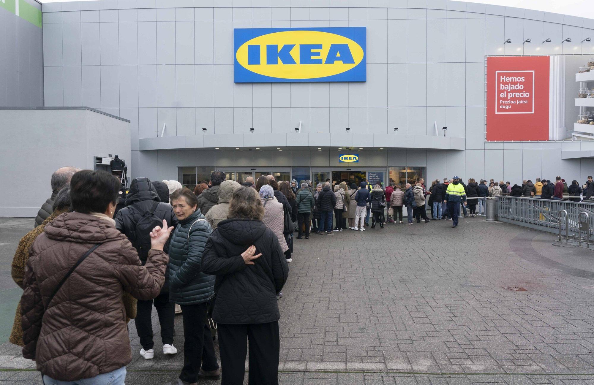 Fotos de la inauguración de la nueva tienda de Ikea en Vitoria