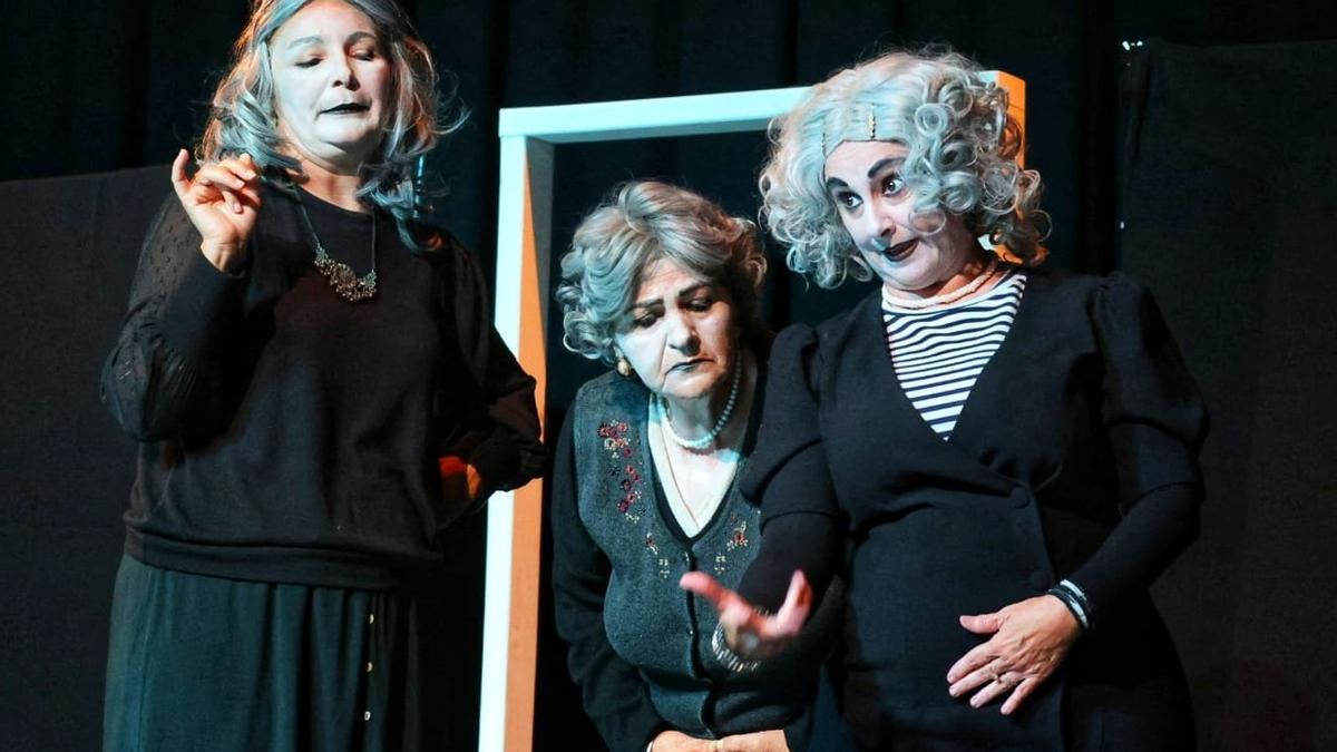 Un momento de ‘Suegras’, de Teatro El lugá.