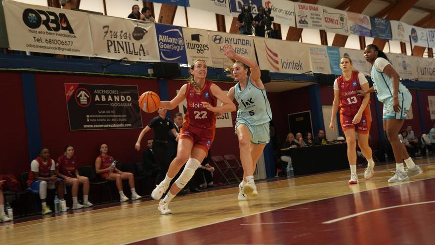 El Lointek Gernika se quita un peso en el derbi ante el IDK Euskotren