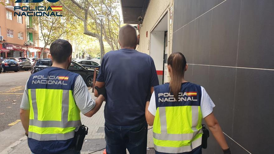 Detenido un hombre por ofrecer dinero a menores a cambio de mantener prácticas sexuales en Palma