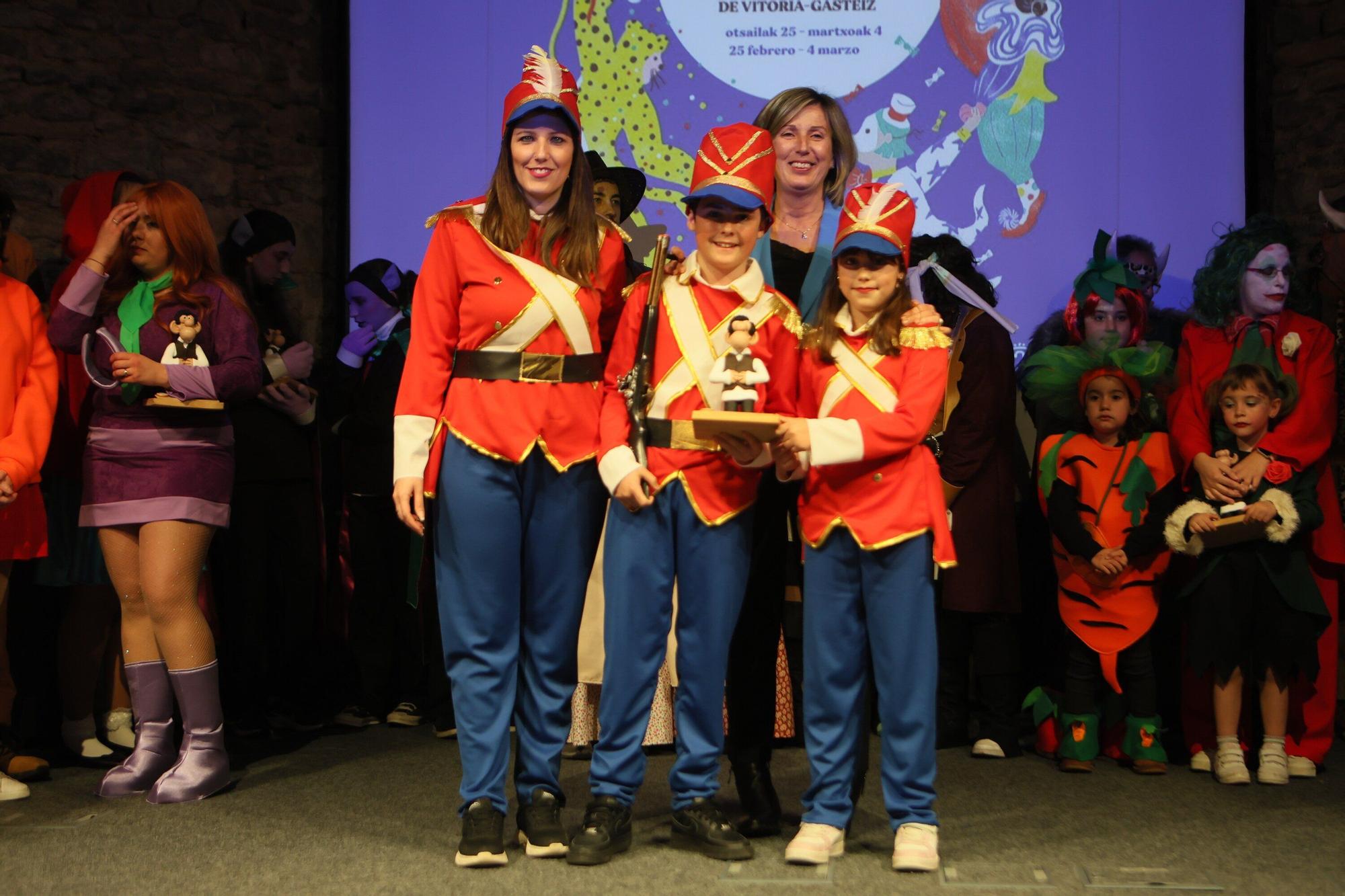 En imágenes: Presentación de Carnaval de las comparsas en el Palacio Villa Suso