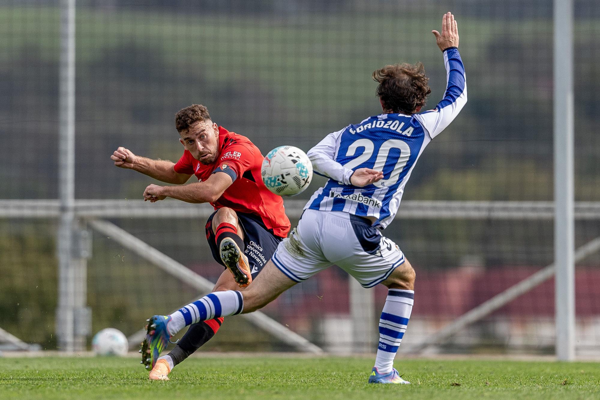 Fotos del partido amistoso entre Osasuna y Real Sociedad