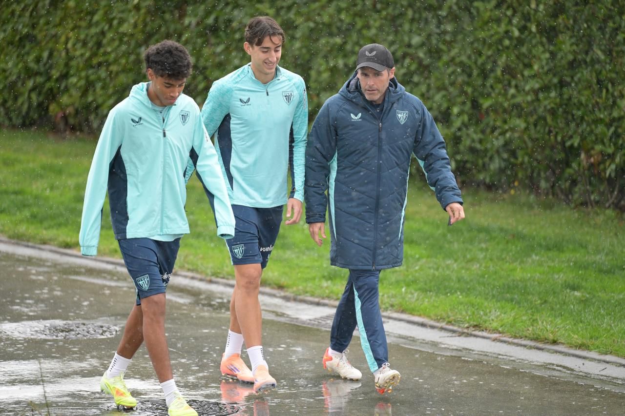 En imágenes: Valverde recupera efectivos en ataque