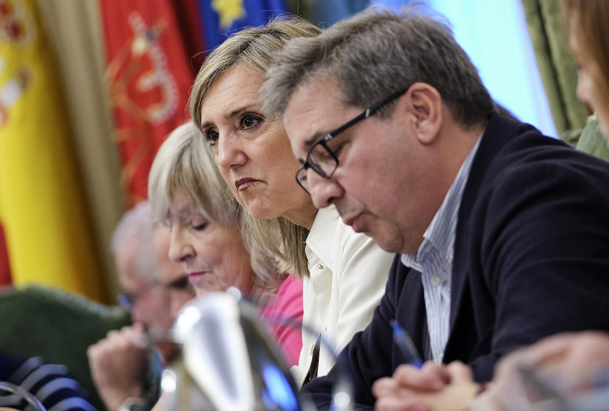 Fotos del pleno del Ayuntamiento de Pamplona (jueves 11 de diciembre de 2025)