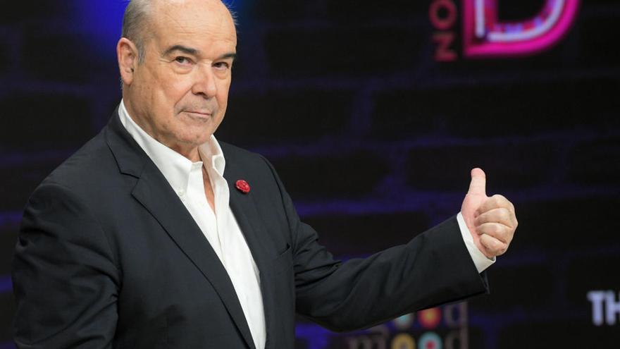 Antonio Resines recibe el alta hospitalaria.
