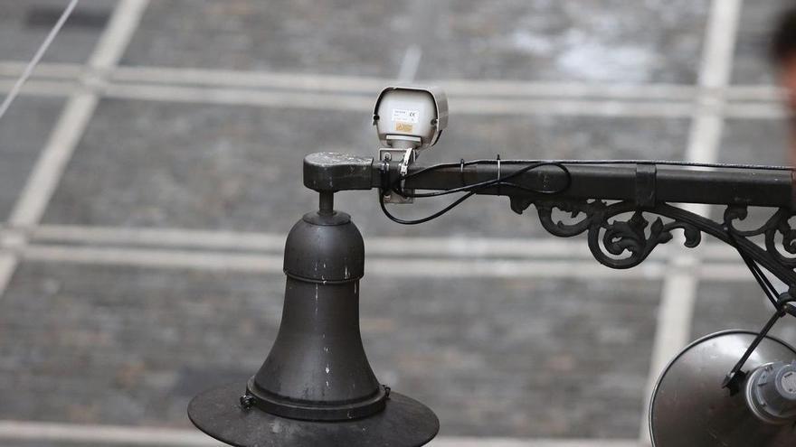 El Defensor recomienda que las cámaras de la vía pública no graben el interior de viviendas