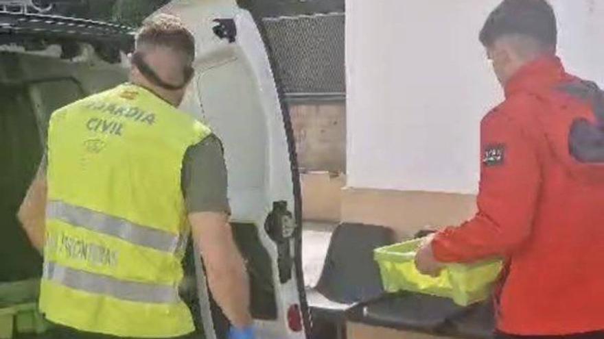 Intervienen cajas de pescado sin trazabilidad en un bar de Bermeo